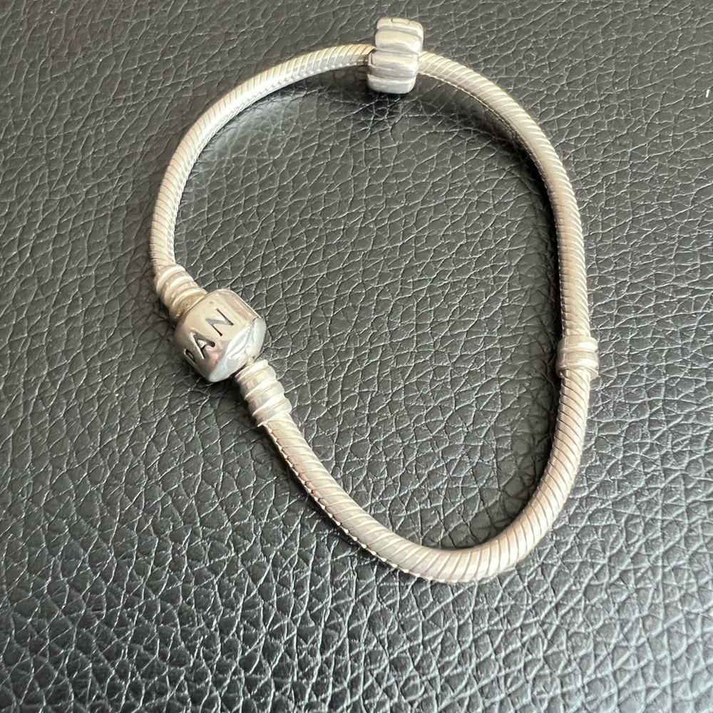 Pandora Charm Bracelet 7”